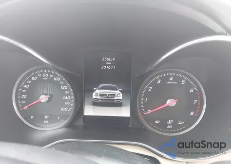 2015 Mercedes-Benz C 300 4Matic из США, поврежденный, VIN 55SWF4KB4FU008853